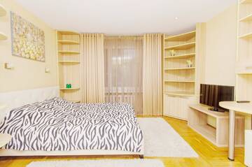 Фото Апартаменты Molnar Apartments Nemiga 12 г. Минск 1