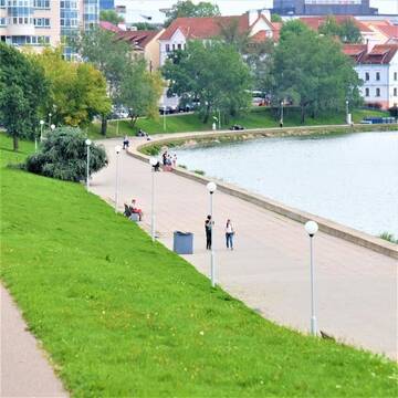 Фото номера Апартаменты с видом на озеро Апартаменты Apartment in Minsk Center г. Минск 15