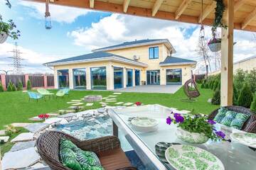 Фото номера Вилла с собственным бассейном Виллы Villa R г. Минск 19