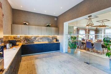 Фото номера Вилла с собственным бассейном Виллы Villa R г. Минск 31