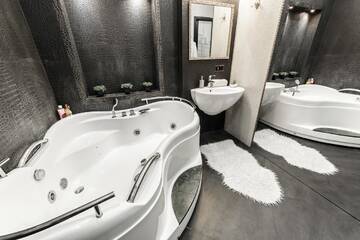 Фото Апартаменты MGApartments 3 rooms Miasnikova sq. VIP г. Минск 5