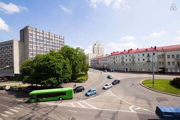 Фото Апартаменты MGApartments 3 rooms Miasnikova sq. VIP г. Минск 2
