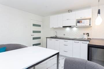 Фото номера Апартаменты с балконом Апартаменты Lux Apart г. Минск 8