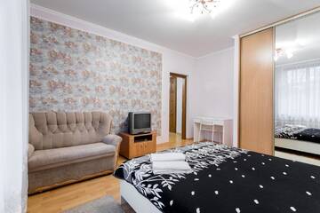 Фото Апартаменты Apartamenty tsentr Kommunisticheskaia 10 г. Минск 4