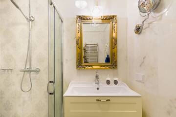 Фото номера Апартаменты Делюкс Апартаменты SO Charming apt near Victory square in downtown г. Минск 19