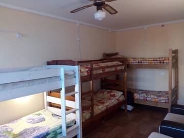 Фото номера Кровать в общем 6-местном номере для мужчин и женщин Хостелы Hostel 9 этаж г. Минск 2