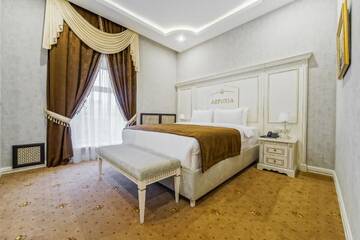Фото номера Двухместный номер Делюкс с 1 кроватью Отель Astoria Boutique Hotel г. Минск 2
