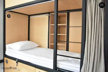 Фото номера Кровать в общем 8-местном номере Хостелы Hostel Point Minsk г. Минск 6