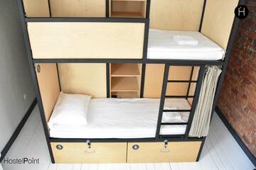 Фото номера Кровать в общем 8-местном номере Хостелы Hostel Point Minsk г. Минск 5