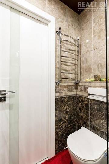 Фото номера Улучшенные апартаменты Апартаменты LUX APARTMENT ON BIRUZOVA г. Минск 56