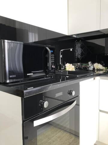 Фото номера Улучшенные апартаменты Апартаменты LUX APARTMENT ON BIRUZOVA г. Минск 19