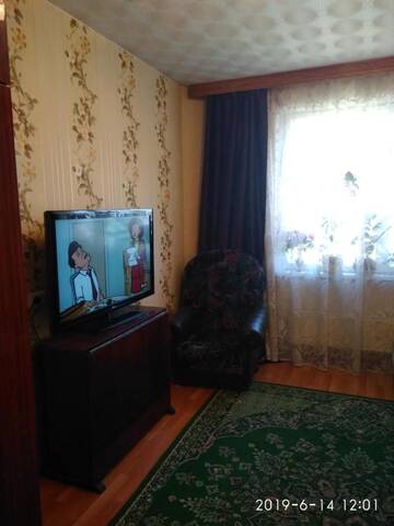 Фото номера Двухместный номер с 2 отдельными кроватями Проживание в семье Комната для гостей рядом с станцией метро Каменная горка г. Минск 8