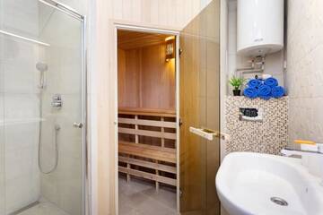 Фото номера Апартаменты с 2 спальнями Апартаменты NEW Spa Centrе Apartments Kirova г. Минск 19