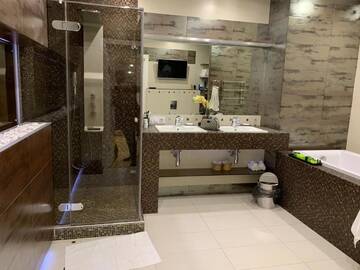 Фото номера Апартаменты Делюкс Апартаменты Luxury two rooms apartment г. Минск 20