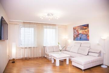 Фото номера Апартаменты с видом на озеро Апартаменты VGOSTI apartment COMFORT г. Минск 12