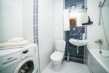 Фото номера Апартаменты с видом на озеро Апартаменты VGOSTI apartment COMFORT г. Минск 37