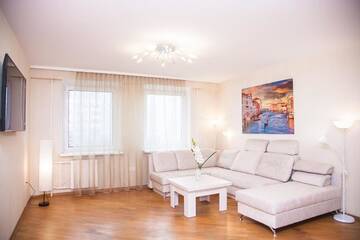 Фото номера Апартаменты с видом на озеро Апартаменты VGOSTI apartment COMFORT г. Минск 34