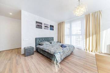 Фото номера Апартаменты с видом на озеро Апартаменты Tintoretto studio near Library г. Минск 7