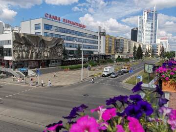 Фото Апартаменты Apart in center near Hotel Europa г. Минск 2