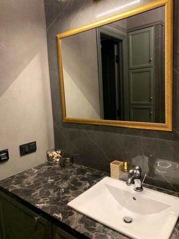 Фото номера Апартаменты Делюкс Апартаменты SO Fabulous apt in heart of historical downtown г. Минск 57
