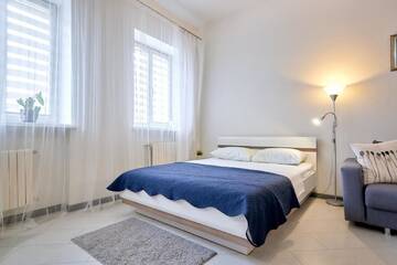Фото Апартаменты Modern apartment in the center of Minsk str.Marksa 21A г. Минск 3