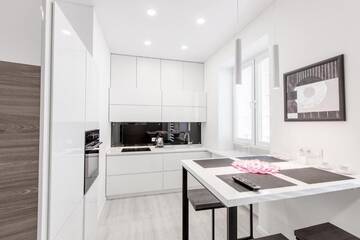 Фото номера Апартаменты с 2 спальнями Апартаменты Luxury apartment in the center with two bedrooms and baths г. Минск 26