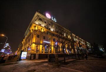Фото номера Апартаменты с 2 спальнями Апартаменты Большая 3х комнатная квартира в историческом центре Минска г. Минск 5