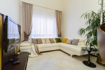 Фото номера Дом с 5 спальнями Дома для отпуска HOME APART DOM г. Минск 58