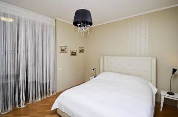 Фото номера Апартаменты с 1 спальней Апартаменты SO Cosy apt in the city heart near Kupaly Theater г. Минск 27