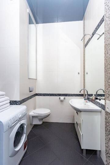 Фото номера Апартаменты с 2 спальнями Апартаменты MinskLux Apartments on Nezavisimosty ave.16 г. Минск 19