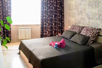 Фото номера Улучшенные апартаменты с сауной Апарт-отели JACUZZI Grand ApartComplex Prestige Centre, Минск - центр города г. Минск 9