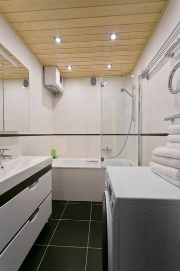 Фото номера Апартаменты с 2 спальнями Апартаменты MinskLux Apartments on Nezavisimosty ave.12 г. Минск 13