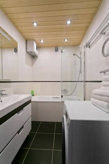 Фото номера Апартаменты с 2 спальнями Апартаменты MinskLux Apartments on Nezavisimosty ave.12 г. Минск 27