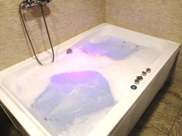 Фото номера Номер-студио с джакузи Апарт-отели JACUZZI New LOFT ApartComplex, Панорамный вид на центр Минска г. Минск 5
