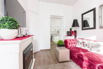 Фото номера Апартаменты с 3 спальнями Апартаменты KARL MARKS str 3 bedrooms apartments(center) г. Минск 8