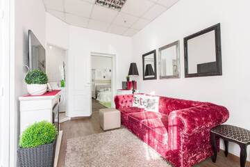 Фото номера Апартаменты с 3 спальнями Апартаменты KARL MARKS str 3 bedrooms apartments(center) г. Минск 12