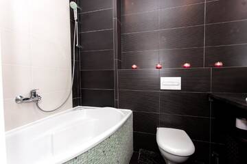 Фото номера Апартаменты - ул. Скрыганова, 4а Апартаменты Apartland Griboedova г. Минск 11