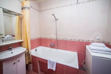 Фото номера Апартаменты эконом-класса: улица Карла Маркса, 8 Апартаменты Minsklux Apartment 2 г. Минск 8