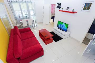 Фото номера Апартаменты с 2 спальнями - улица Городской Вал, 9, кв. 6 Апартаменты Central Minsk Apartments г. Минск 12