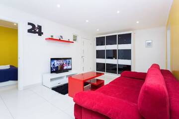 Фото номера Апартаменты с 2 спальнями - улица Городской Вал, 9, кв. 6 Апартаменты Central Minsk Apartments г. Минск 9