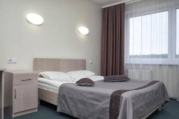 Фото номера Улучшенный одноместный номер Отель IT Time Hotel г. Минск 4