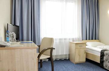 Фото номера Семейный номер Отель East Time Hotel г. Минск 3