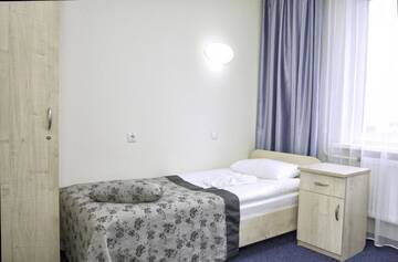 Фото номера Стандартный одноместный номер Отель East Time Hotel г. Минск 3