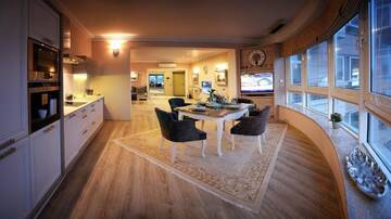 Фото номера Апартаменты Делюкс Апартаменты Troyka VIP Apartment г. Минск 37