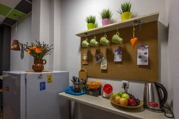 Фото номера Кровать в общем 6-местном номере для мужчин и женщин Хостелы Flatcom Hostel г. Минск 35