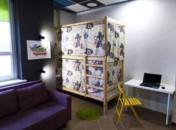 Фото номера Кровать в общем 6-местном номере для мужчин и женщин Хостелы Flatcom Hostel г. Минск 3