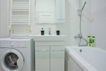 Фото номера Апартаменты Делюкс - ул. Захарова, 40 Апартаменты SutkiMinsk Economy г. Минск 3