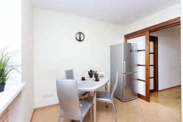 Фото номера Апартаменты Делюкс Апартаменты 2-rooms Apartament Nemiga str 12 г. Минск 19