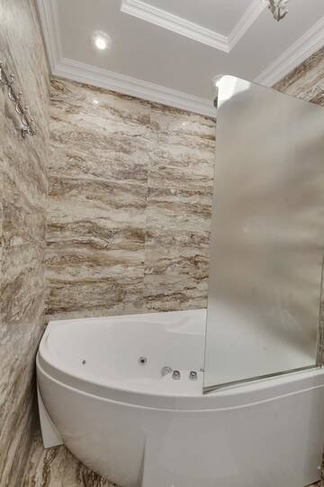 Фото номера Апартаменты Делюкс - проспект Независимости, 37 Апартаменты City Center Apartments г. Минск 6
