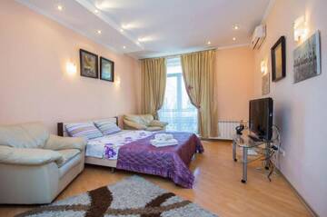 Фото номера Апартаменты с 2 спальнями и видом на парк Апартаменты Apartments Daria Nezavisimosti г. Минск 39